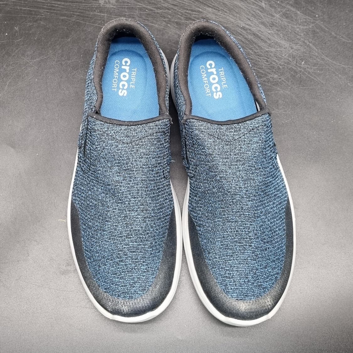 크록스 킨세일 남성슬립온250. 상품이미지2