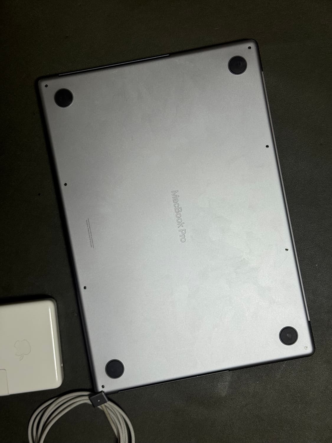 맥북프로m2 16인치(16gb, 1T) 상품이미지2