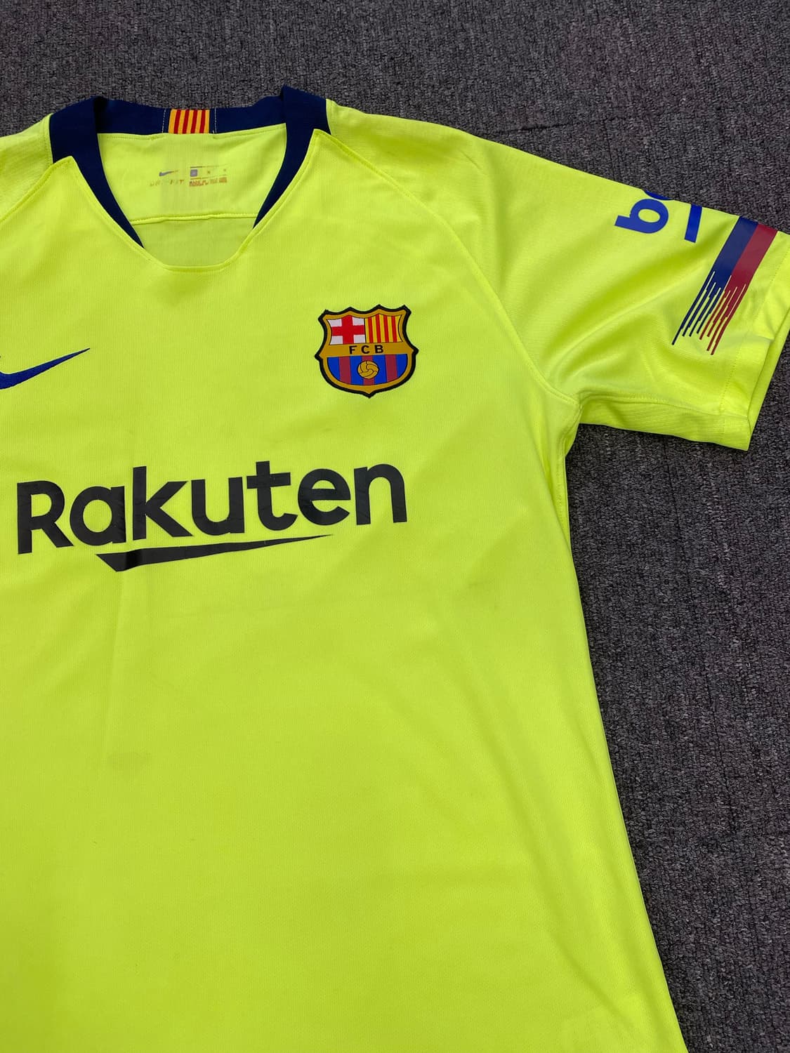 Nike 나이키 바르셀로나 18-19away 하프 유니폼 반팔 티셔츠 상품이미지3