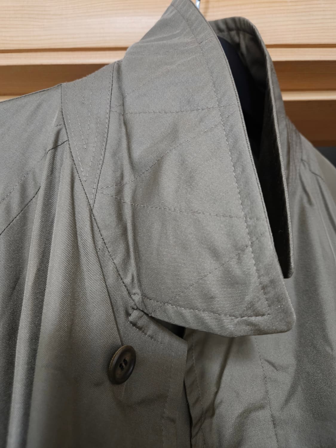 90's아쿠아스큐텀 실크 100 트렌치코트  상품이미지7