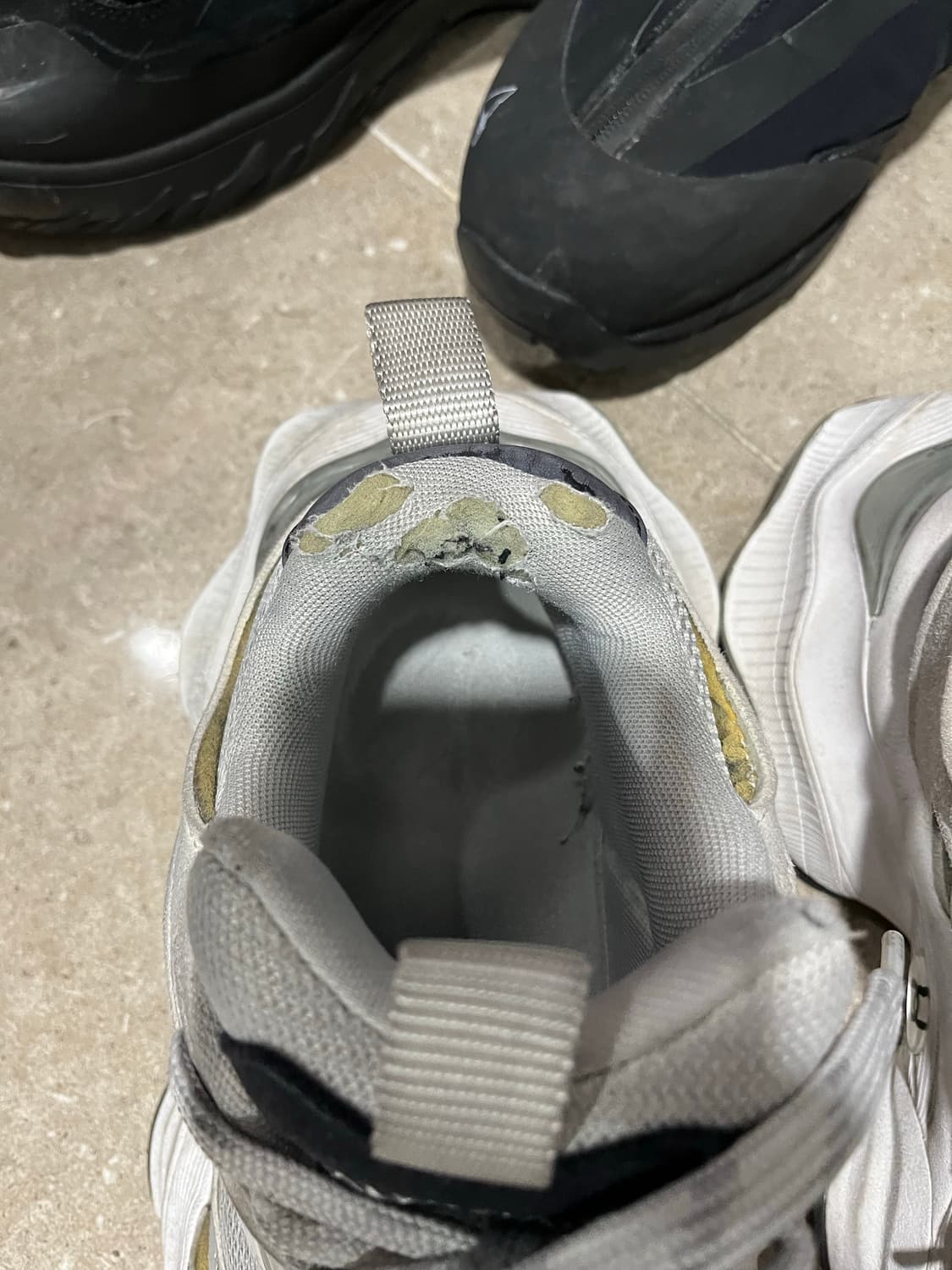 발렌시아가 카고 스니커즈 41사이즈 상품이미지2