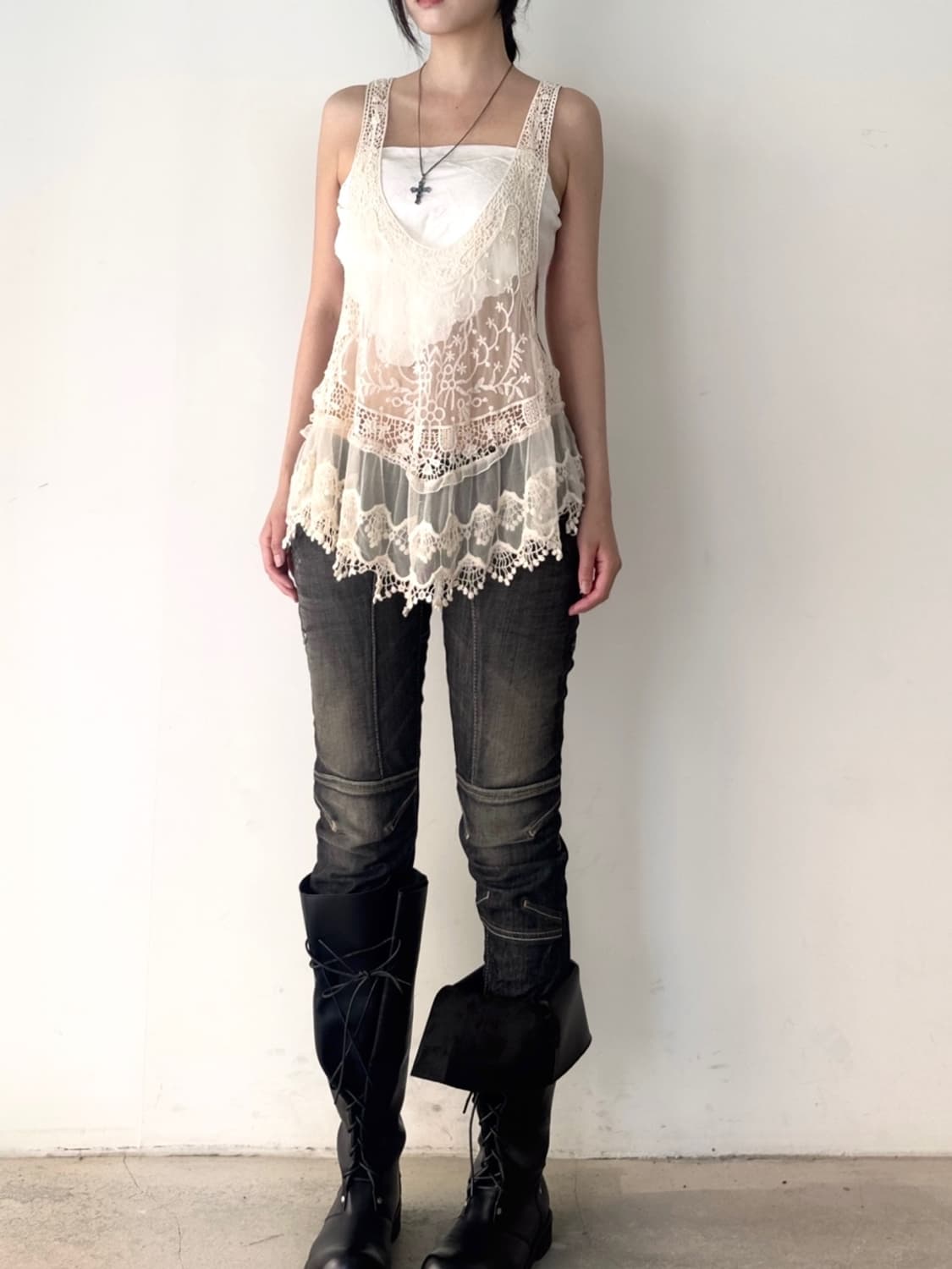 Embroidery pure layer vest / ivory 상품이미지4