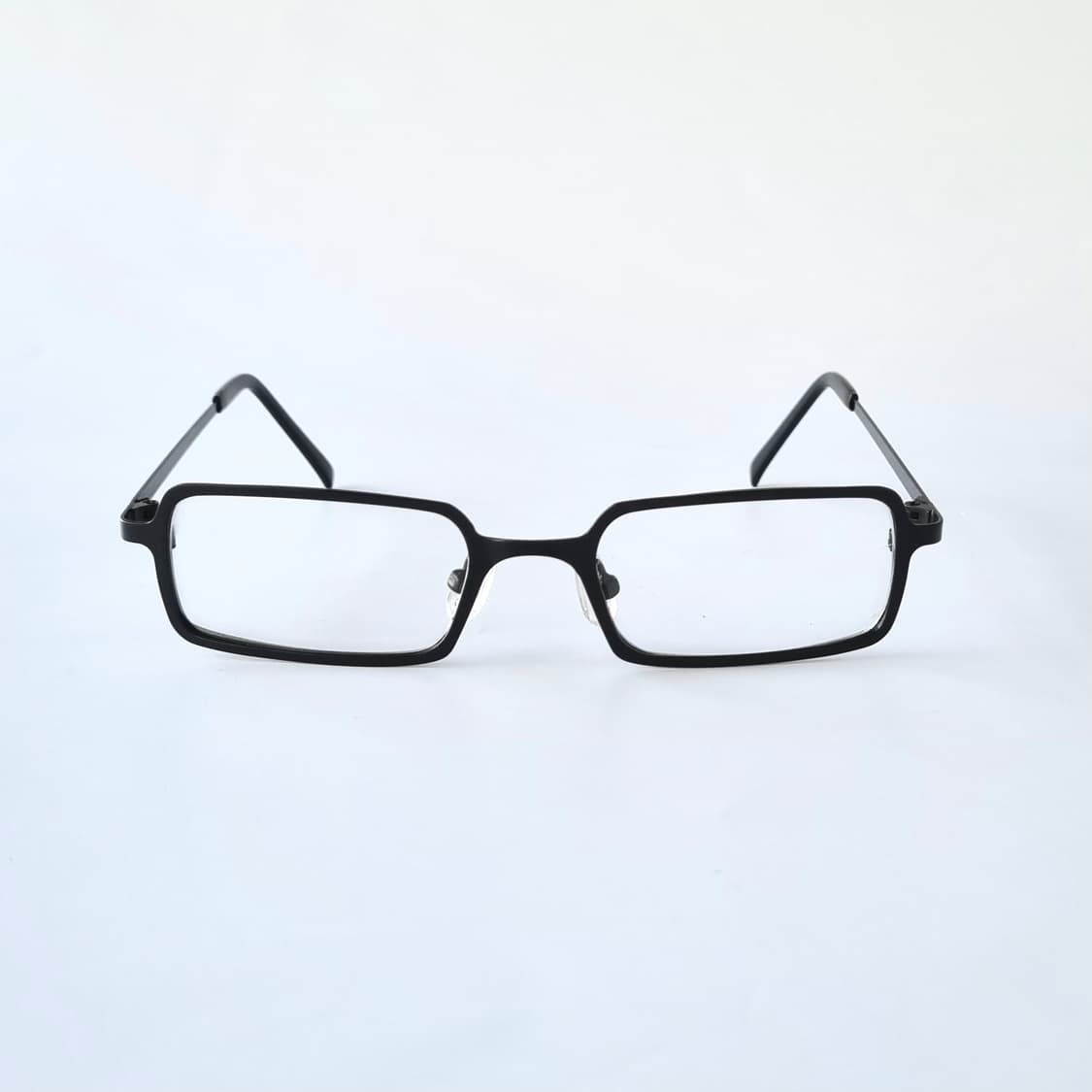 데드스탁 누구에게나 어울리는 가장 완벽한 스퀘어 안경테 689 상품이미지2