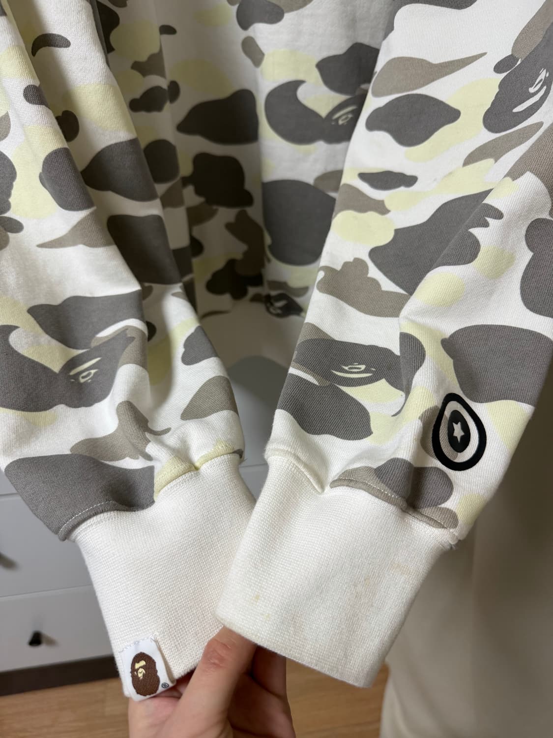 베이프 시티카모 샤크후드집업 상품이미지4