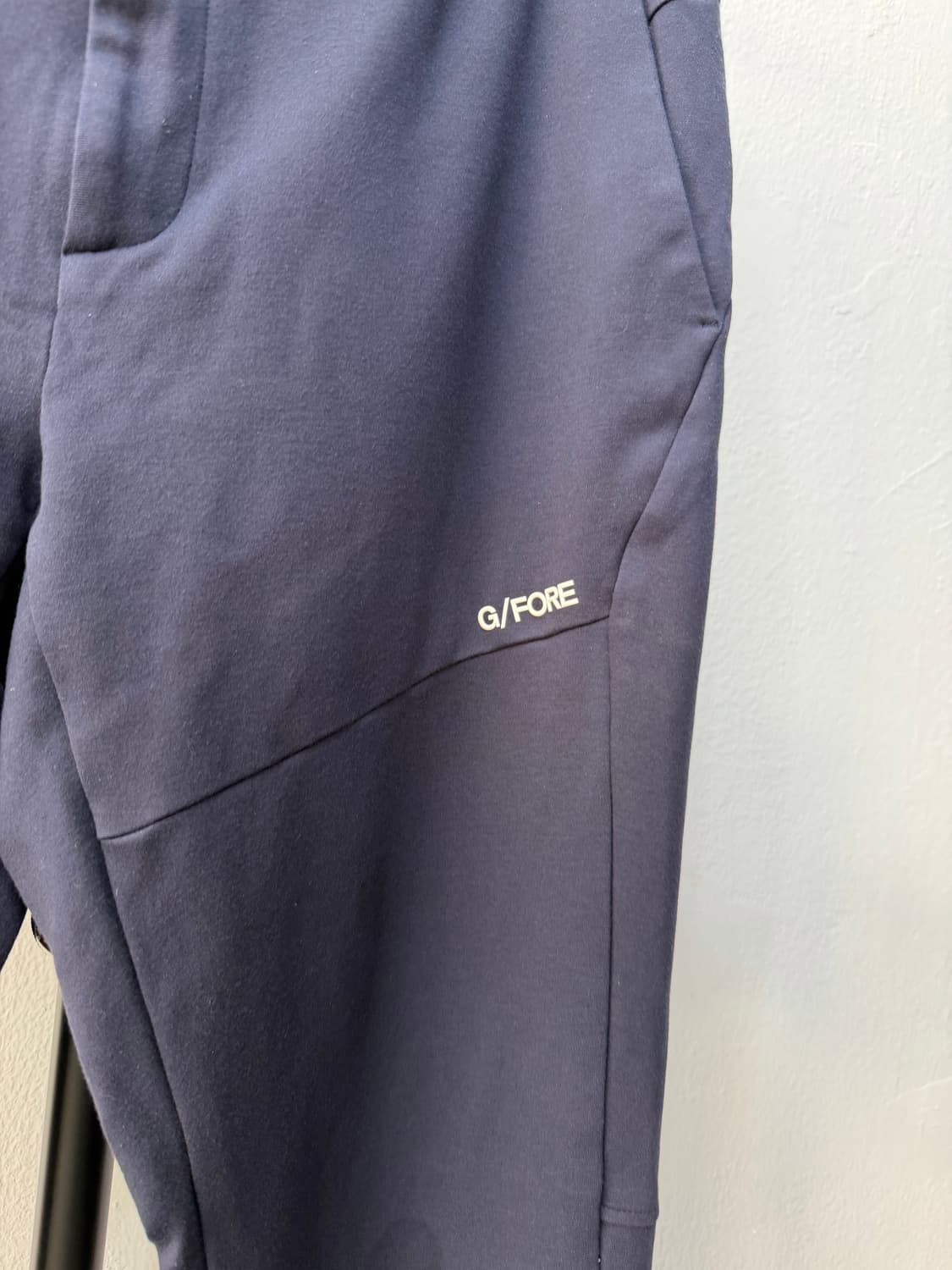 매장판정품) 지포어 23ss 남성 네이비 밴딩 조거팬츠 82 상품이미지2