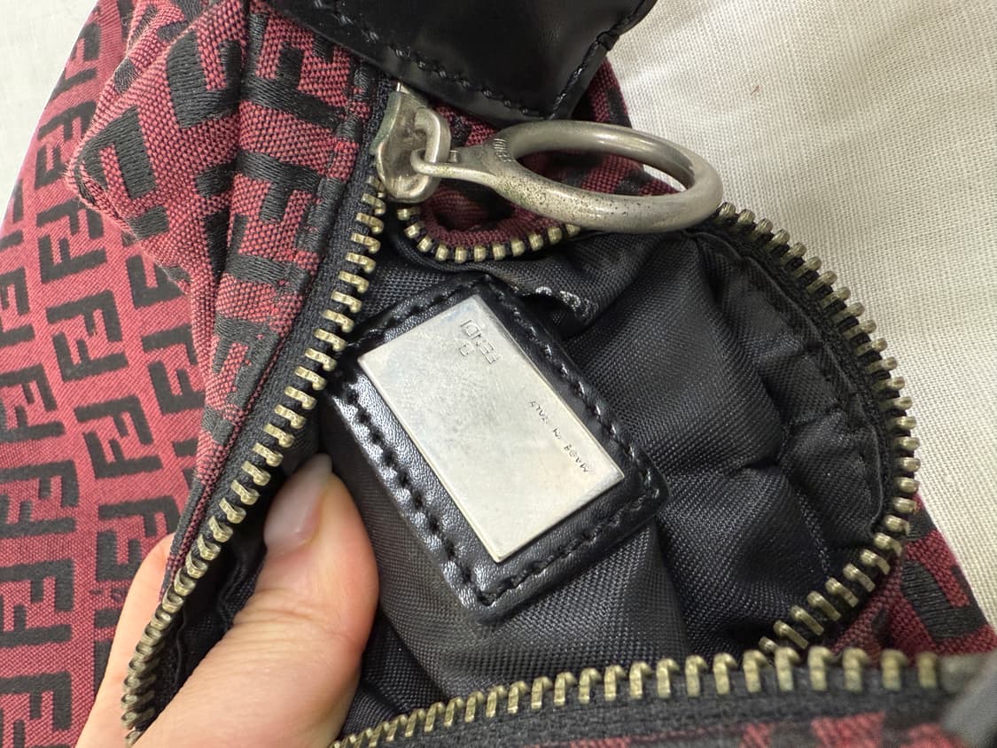 펜디 캔버스 오이스터 백 fendi oyster 상품이미지5