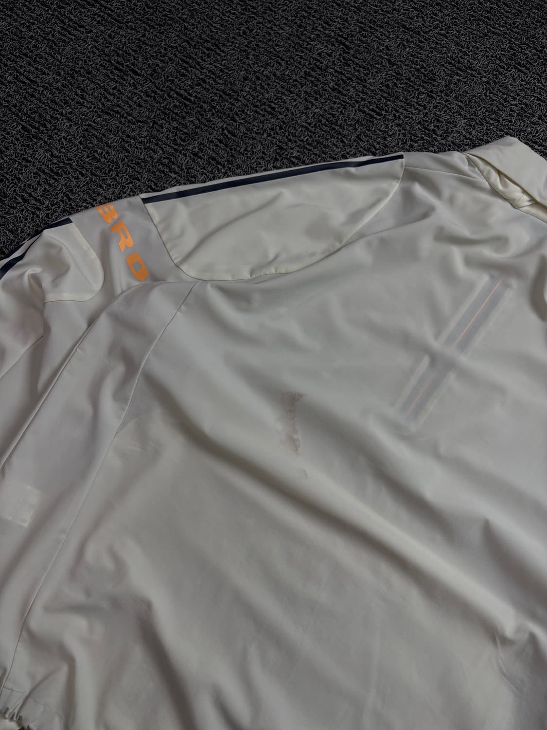 엄브로 빅로고 나일론 우븐 풀어버 아노락 웜업 1912 상품이미지6