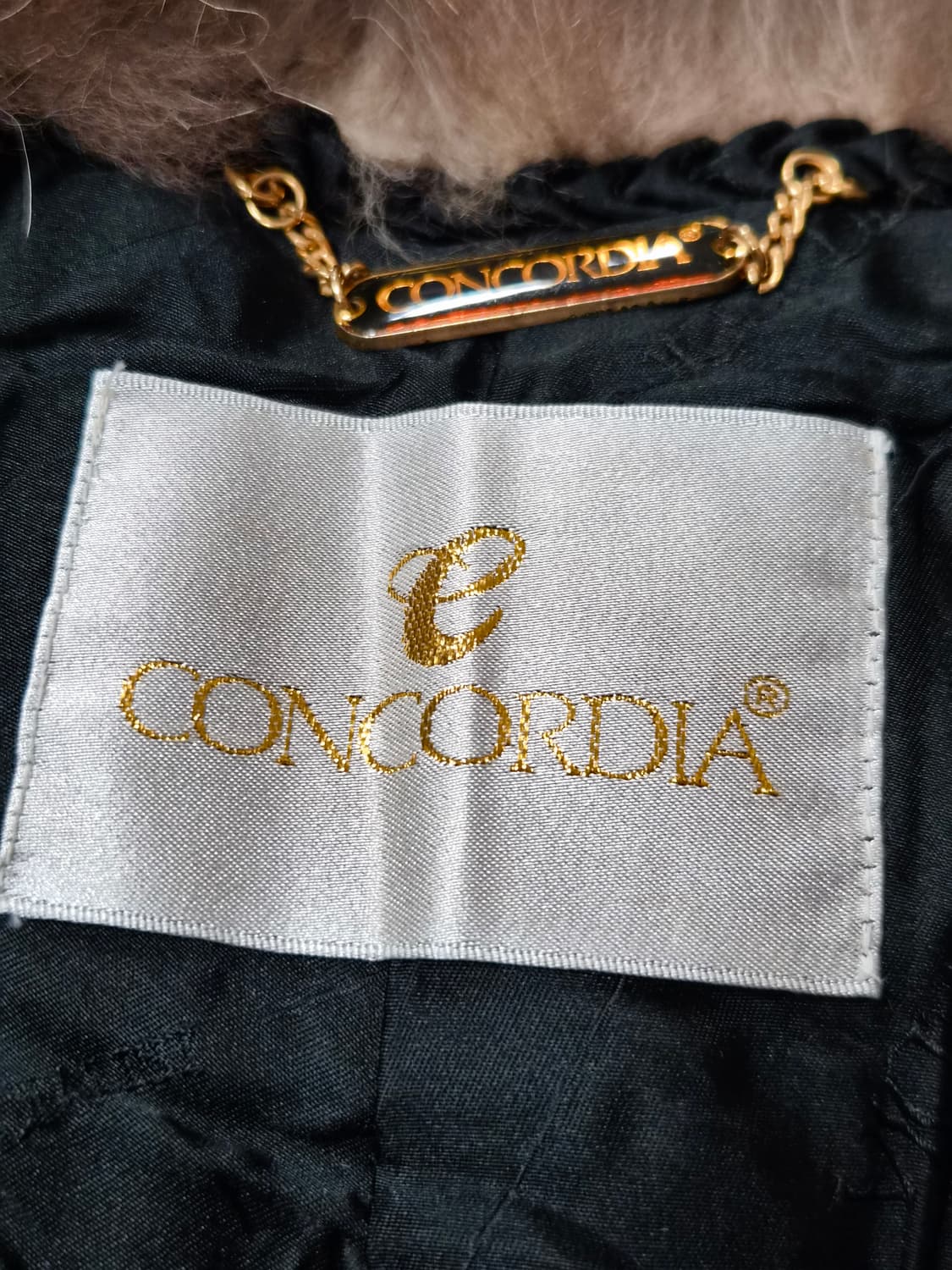 콘코르디아 사가폭스퍼 광폭숄 상품이미지5