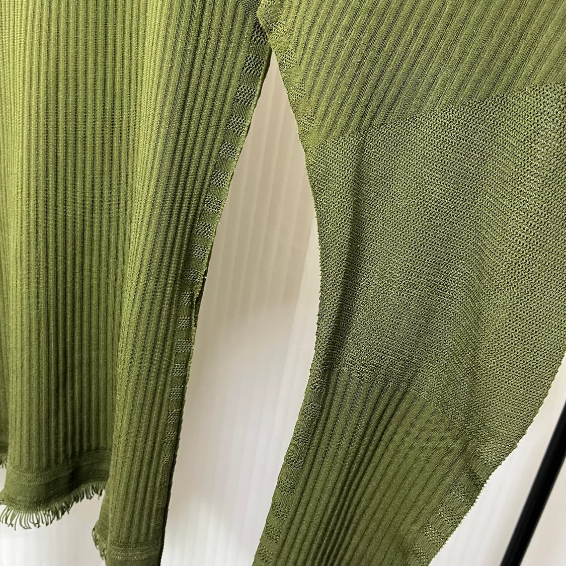 [3] 이세이미야케 플리츠 플리즈 a-poc 긴팔 상품이미지7