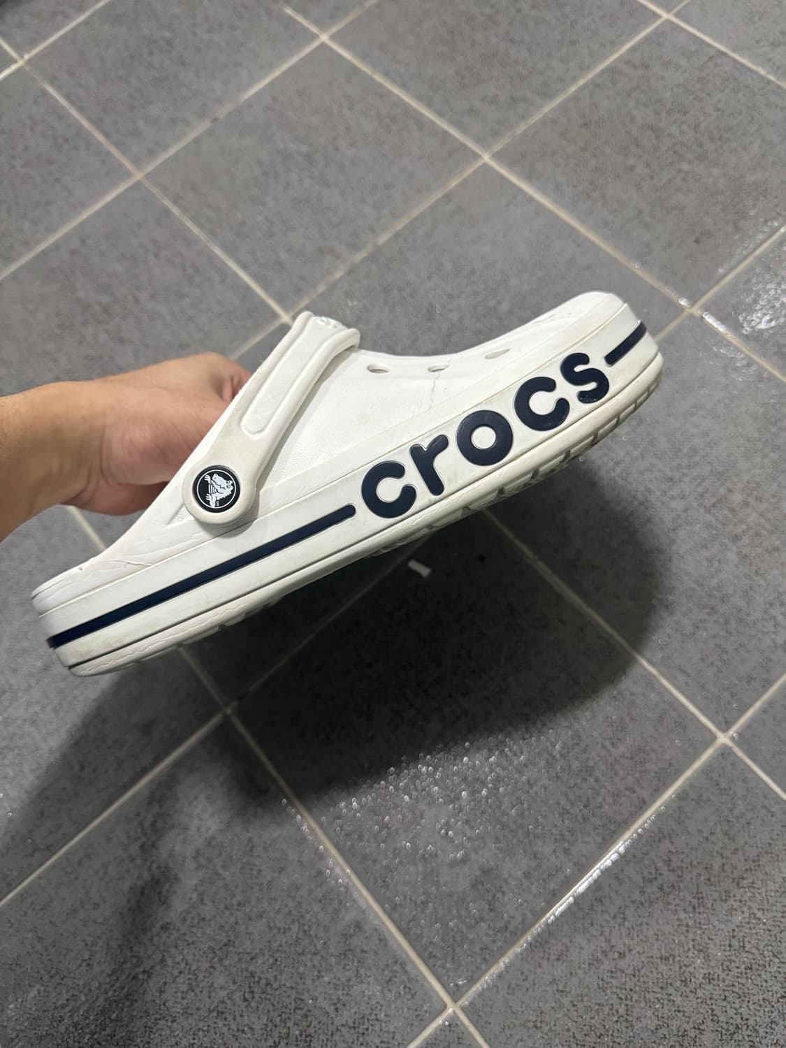 크록스 바야밴드 클로그 화이트 네이비 상품이미지2