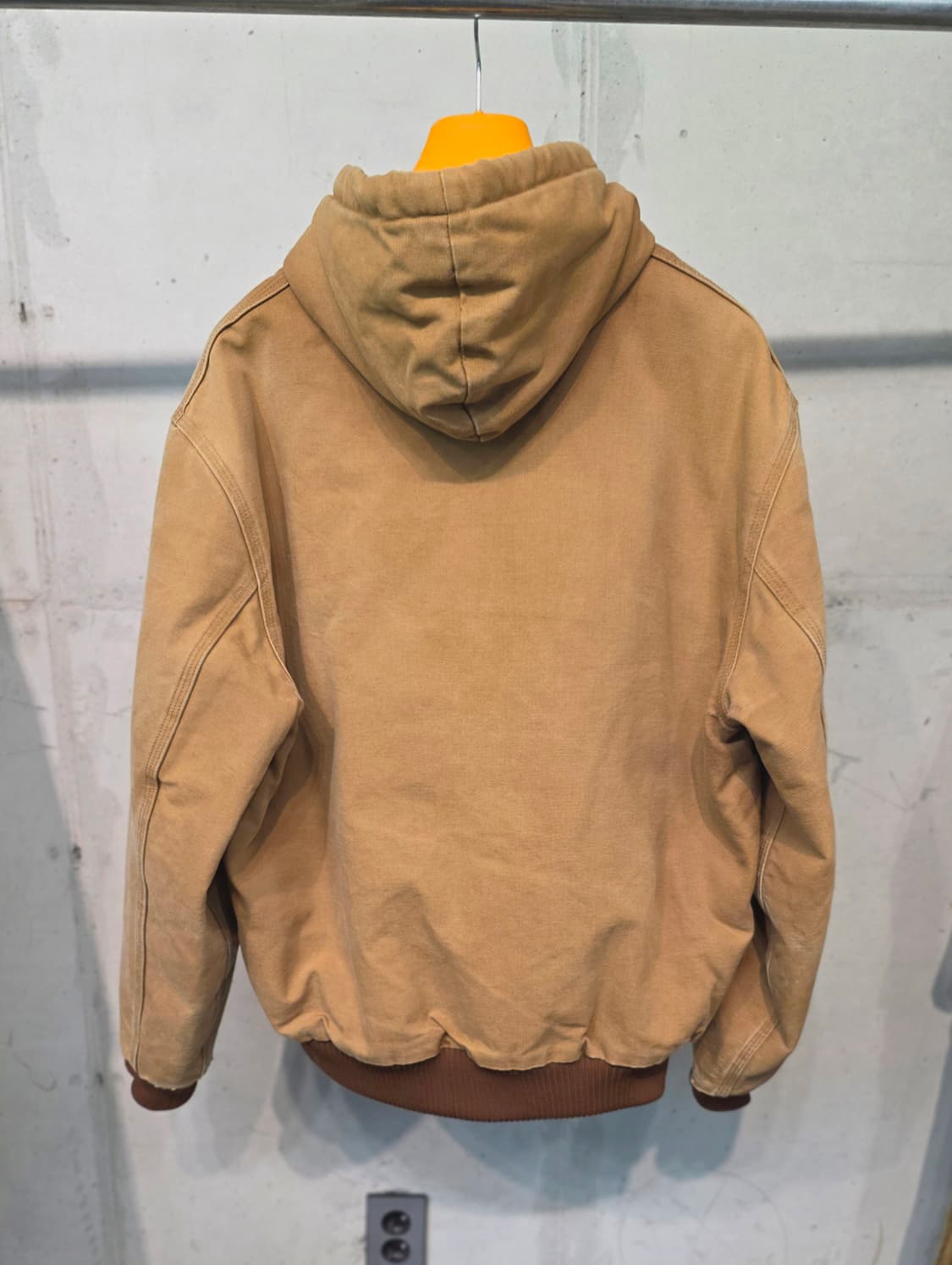 칼하트 J131 액티브 자켓 XL 상품이미지2