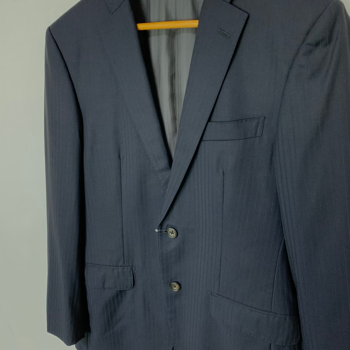 로로피아나 세로 스트라이프 원단 네이비 버튼 블레이저 정장 자켓 A7 상품이미지3