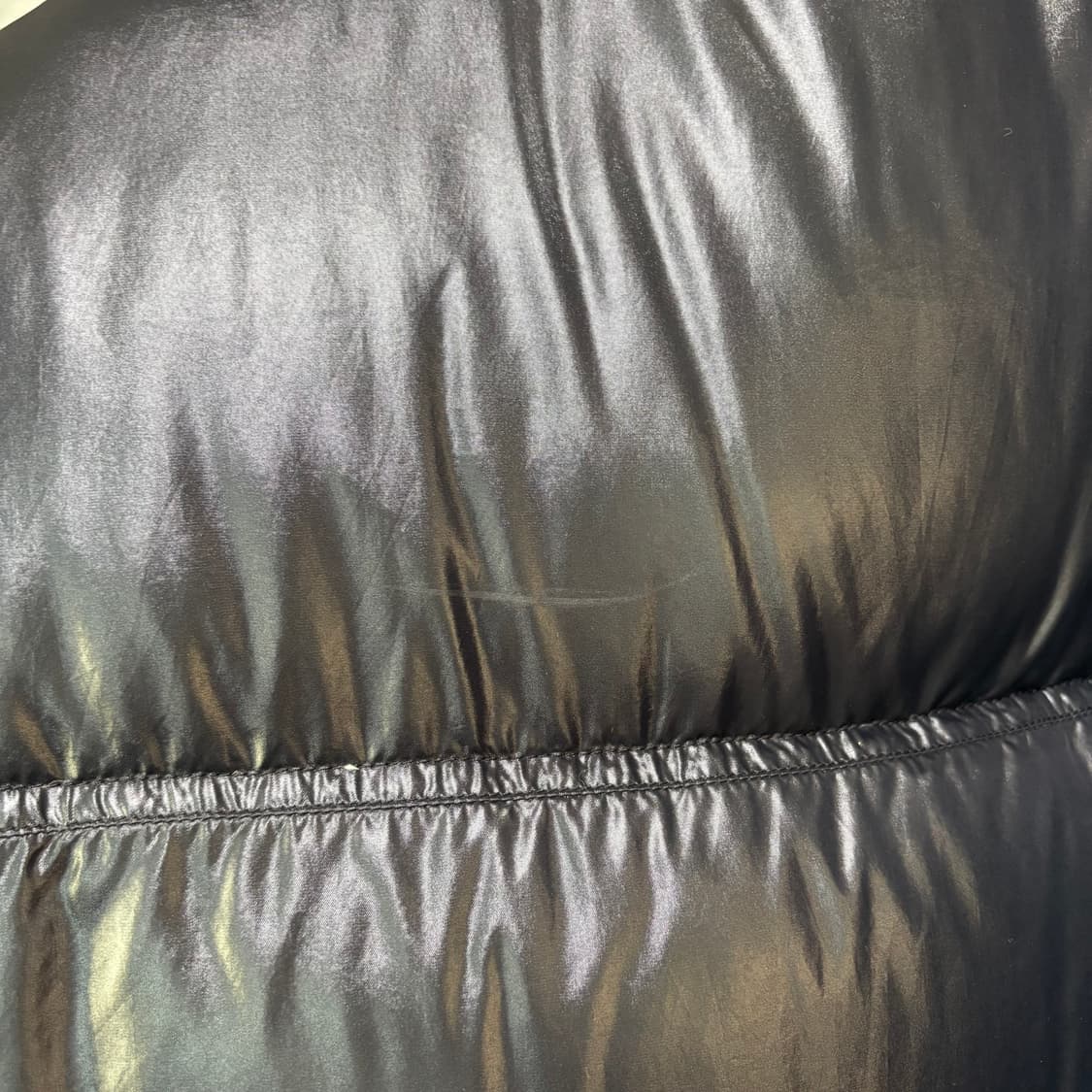 노스페이스 700 눕시 유광 구스다운 패딩 조끼 블랙 상품이미지6