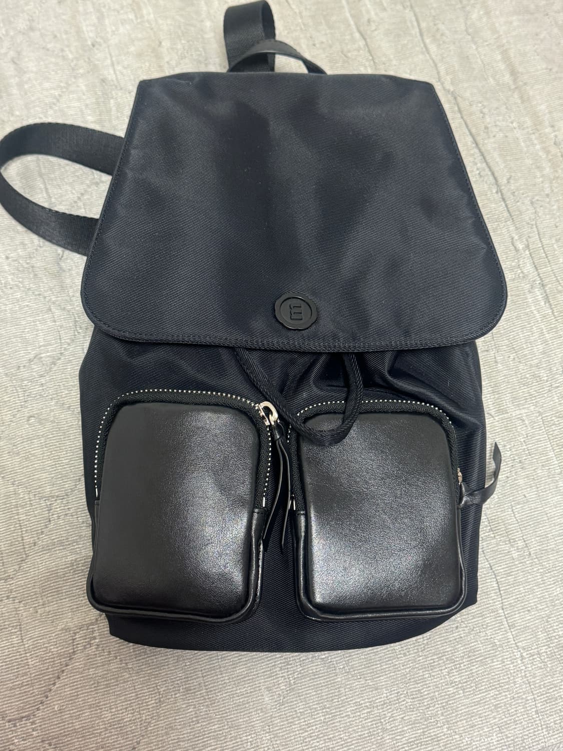 미닛뮤트 클로 백팩 블랙 상품이미지3