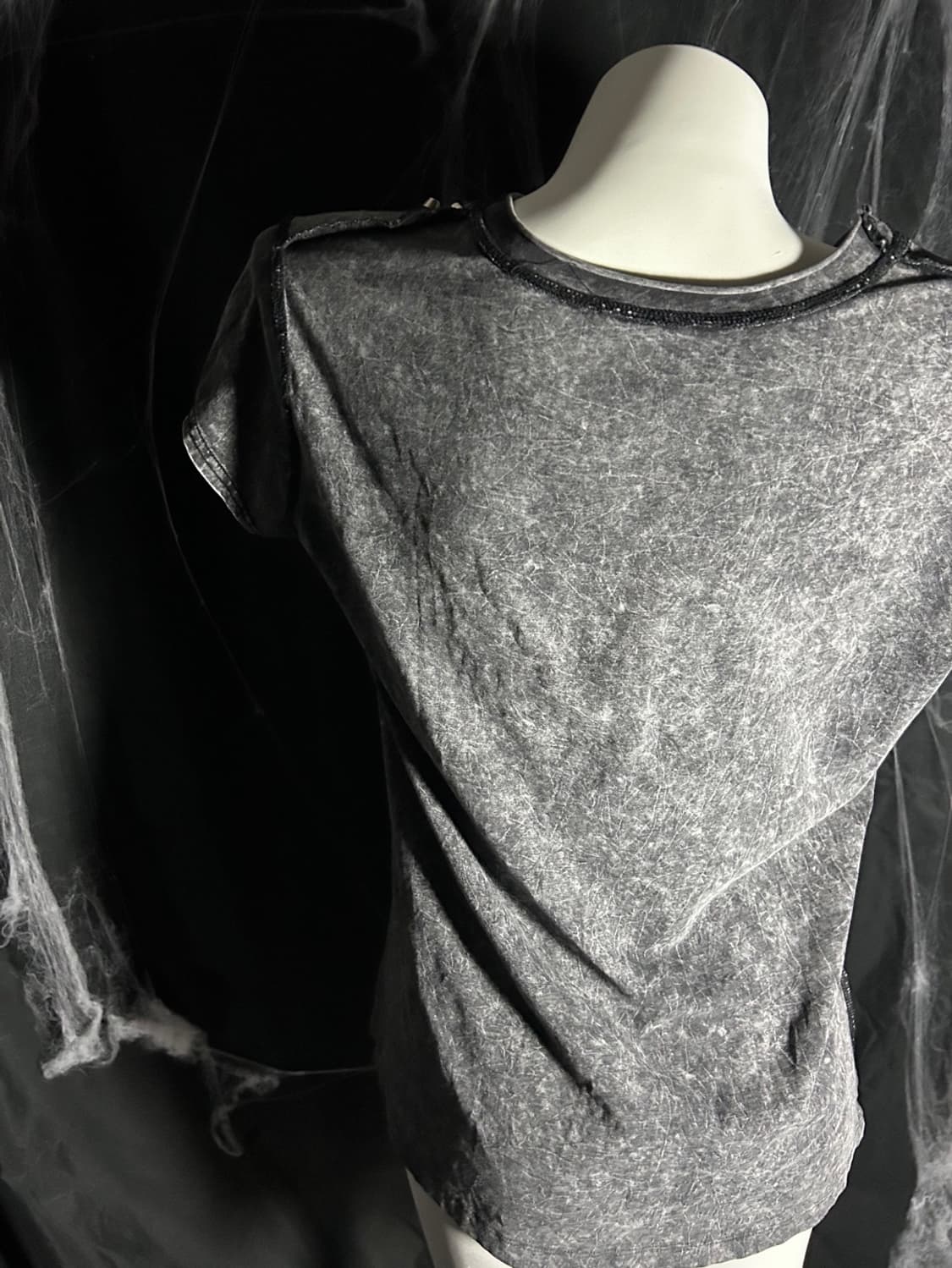 stud line stone dyed tee 상품이미지3