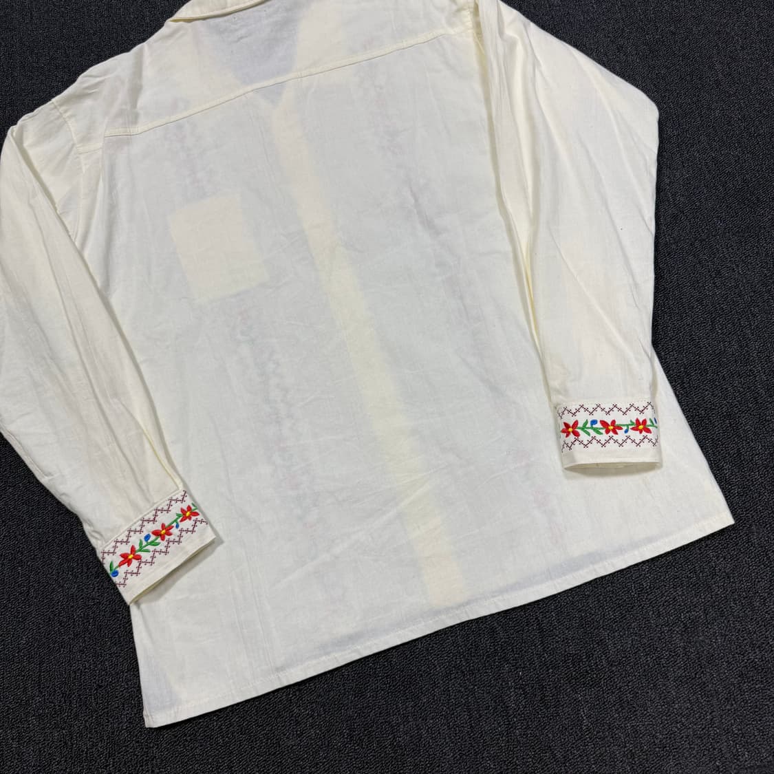 차뮬라 플라워 자수 셔츠 상품이미지7