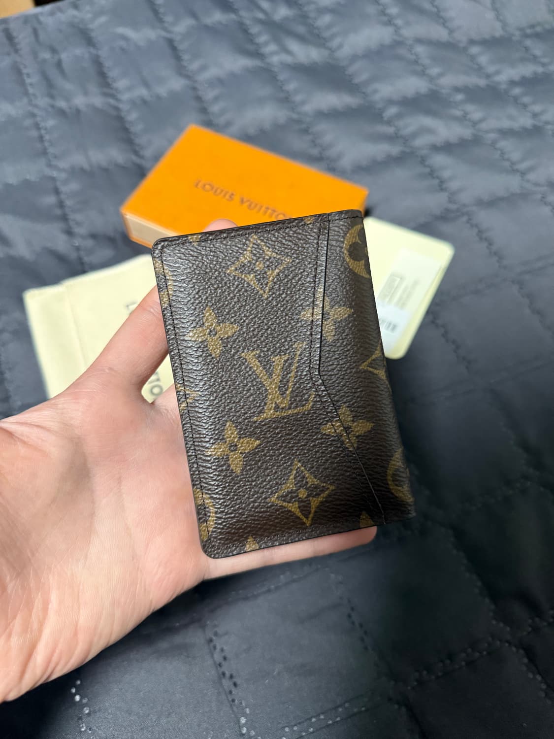 루이비통 이클립스 모노그램 버질아블로 한정판 오거나이저 카드지갑 상품이미지5
