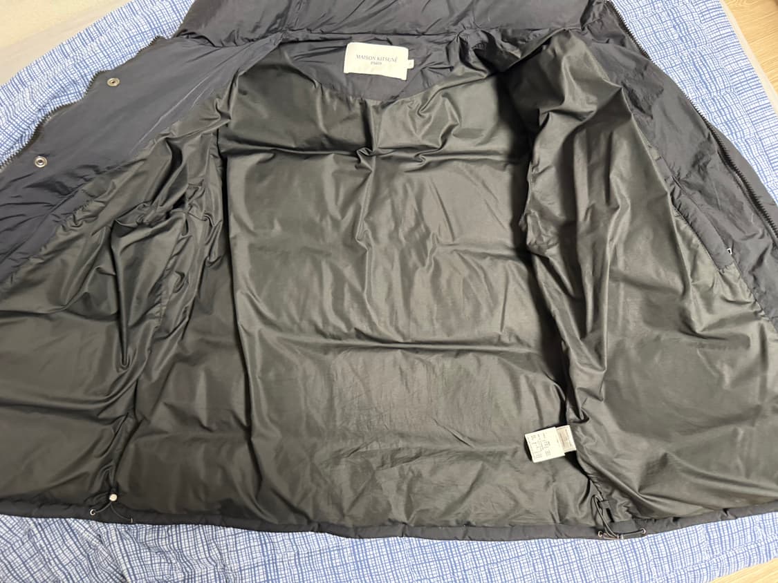 메종키츠네 패딩 l 사이즈 팝니다 상품이미지8