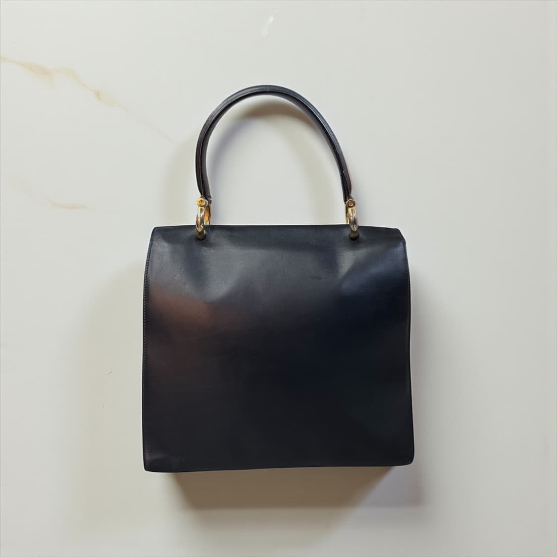 셀린느 플랩 레더 캘리 토트백 상품이미지6