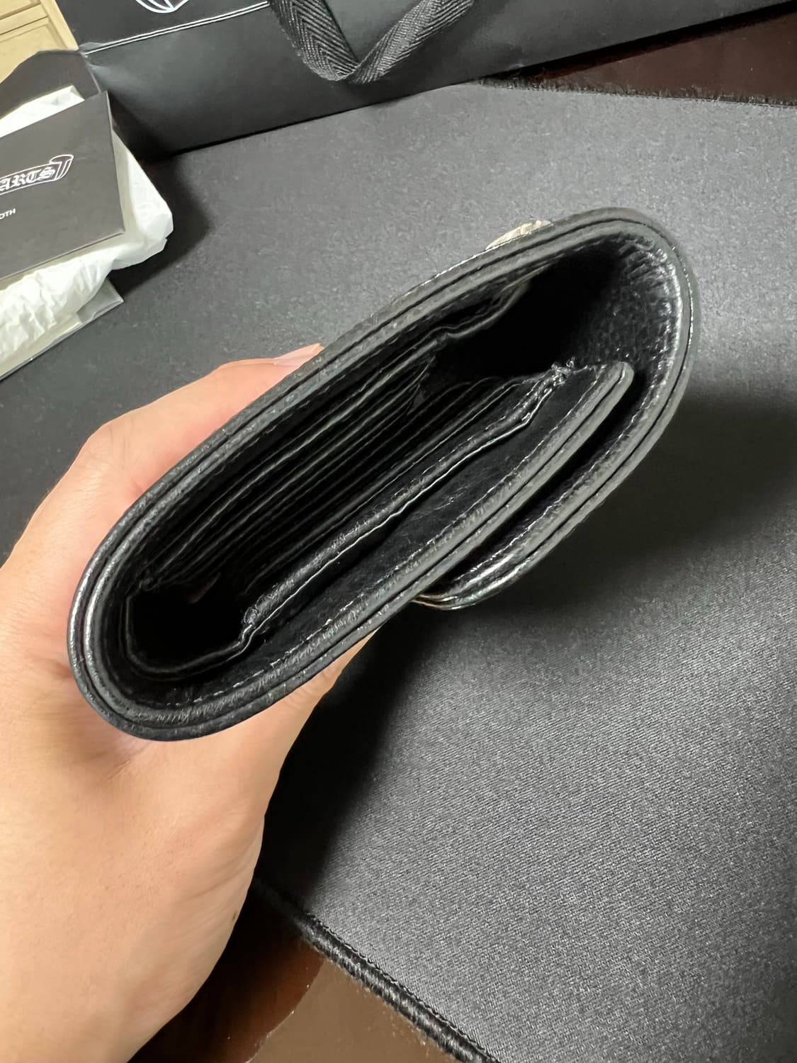 크롬하츠 미니웨이브 지갑 판매합니다. 상품이미지6