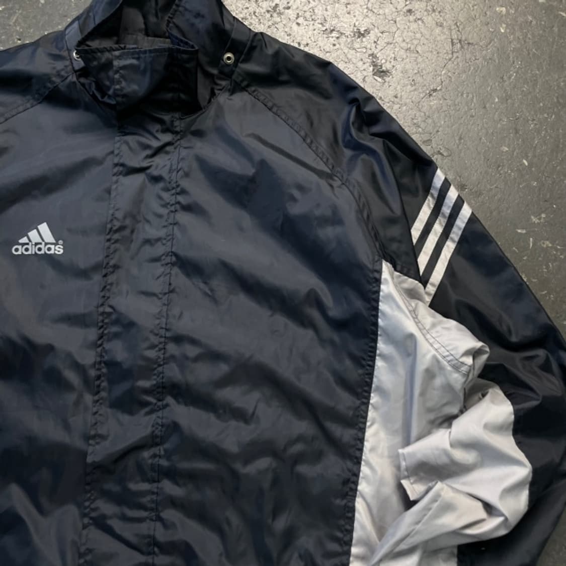 100 아디다스 올드스쿨 바람막이 상품이미지2