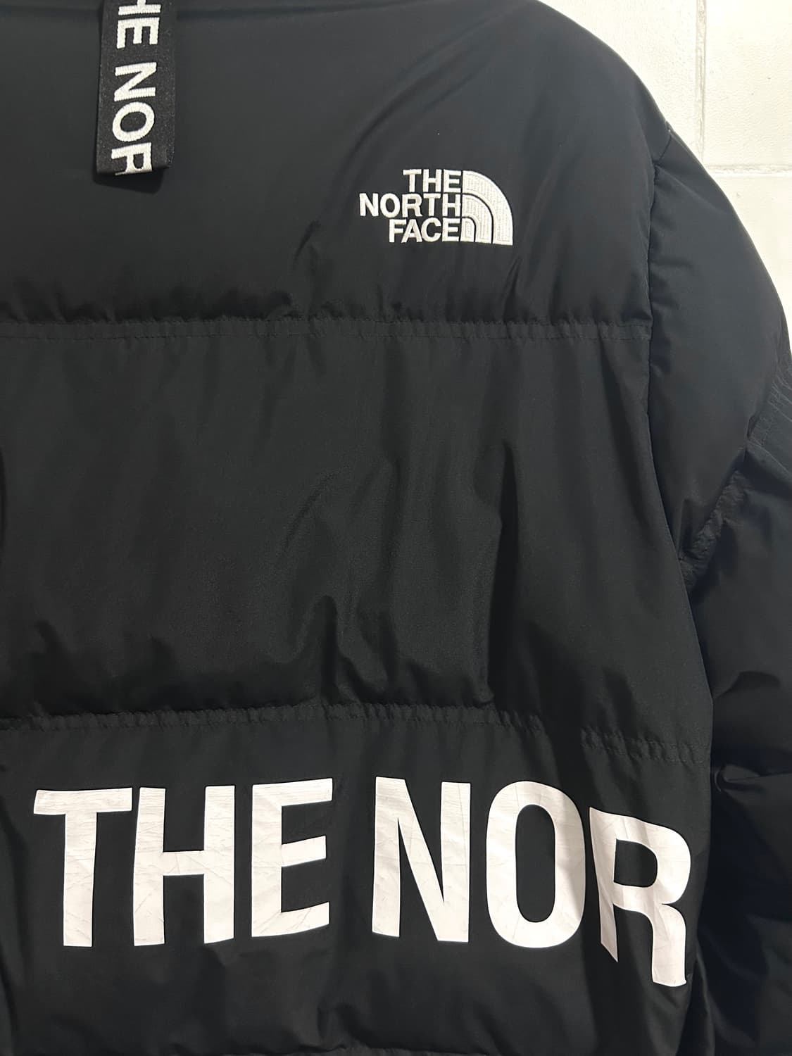 노스페이스 블랙 티볼 패딩 상품이미지5