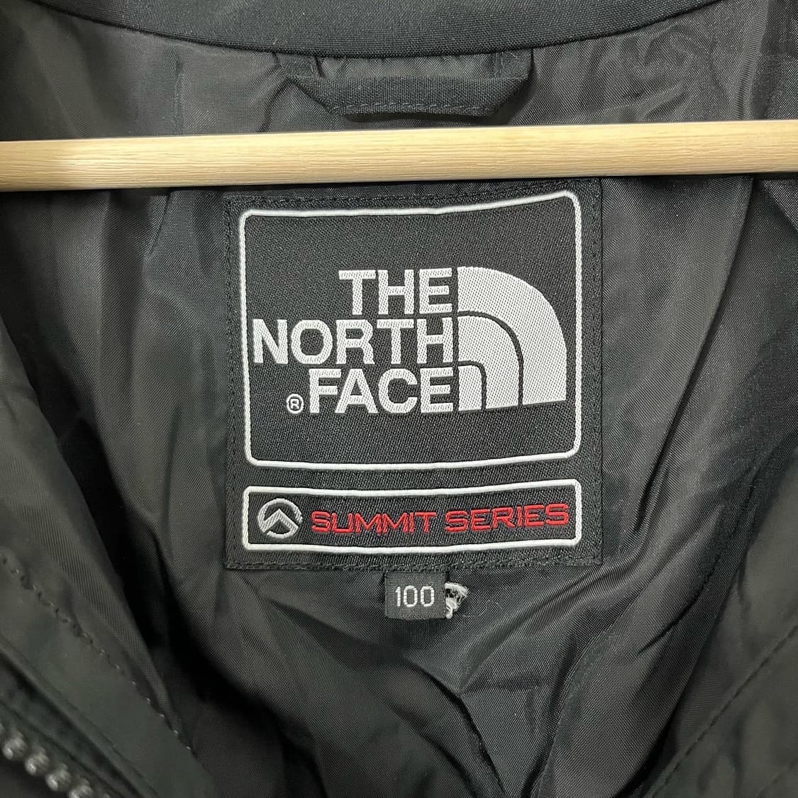 노스페이스 블랙 고어텍스 윈드브레이커 상품이미지7