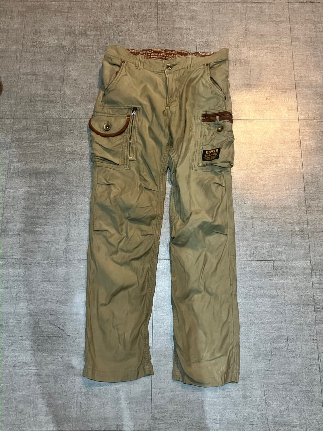 Edwin 에드윈 보헤미안웨스턴 스트릿 사이드지퍼 롱팬츠 카키베이지 상품이미지1