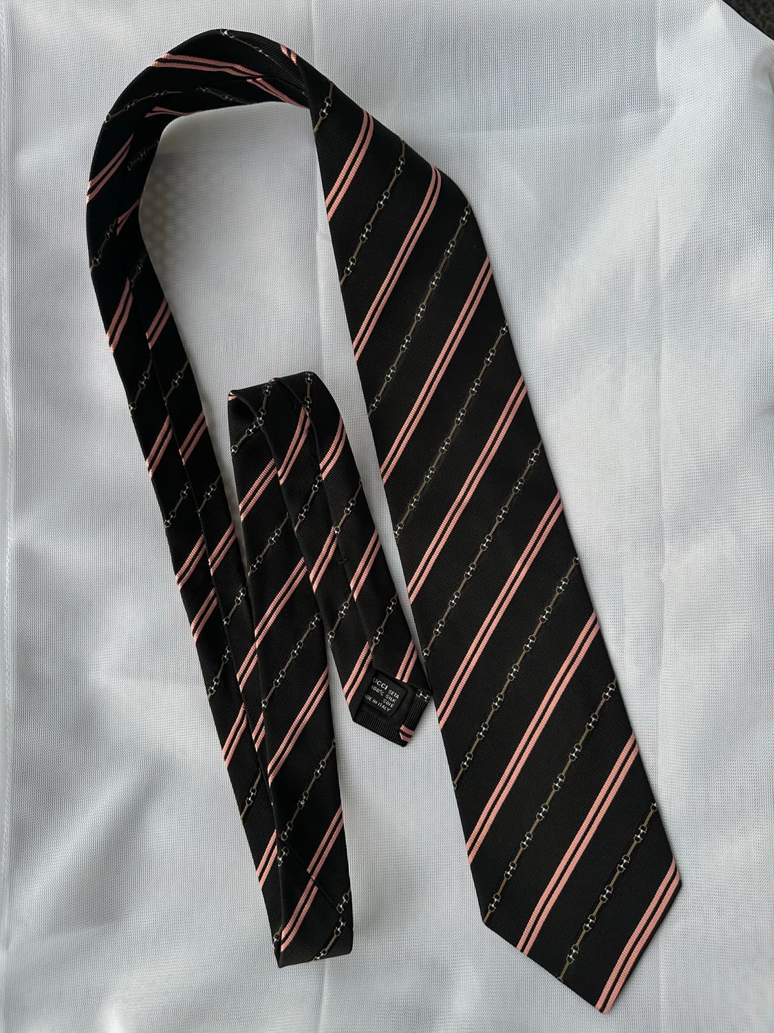 구찌 실크 넥타이 블랙/핑크 상품이미지3