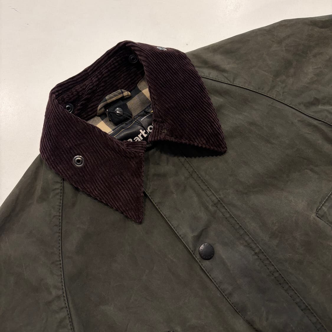 [32] 바버 비데일 왁스 자켓 올리브 빈티지 D624 상품이미지3