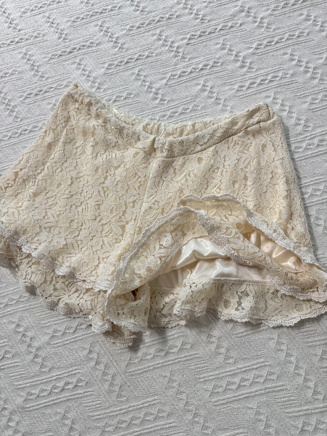 레이스 레이어드 러플 쇼츠 상품이미지2