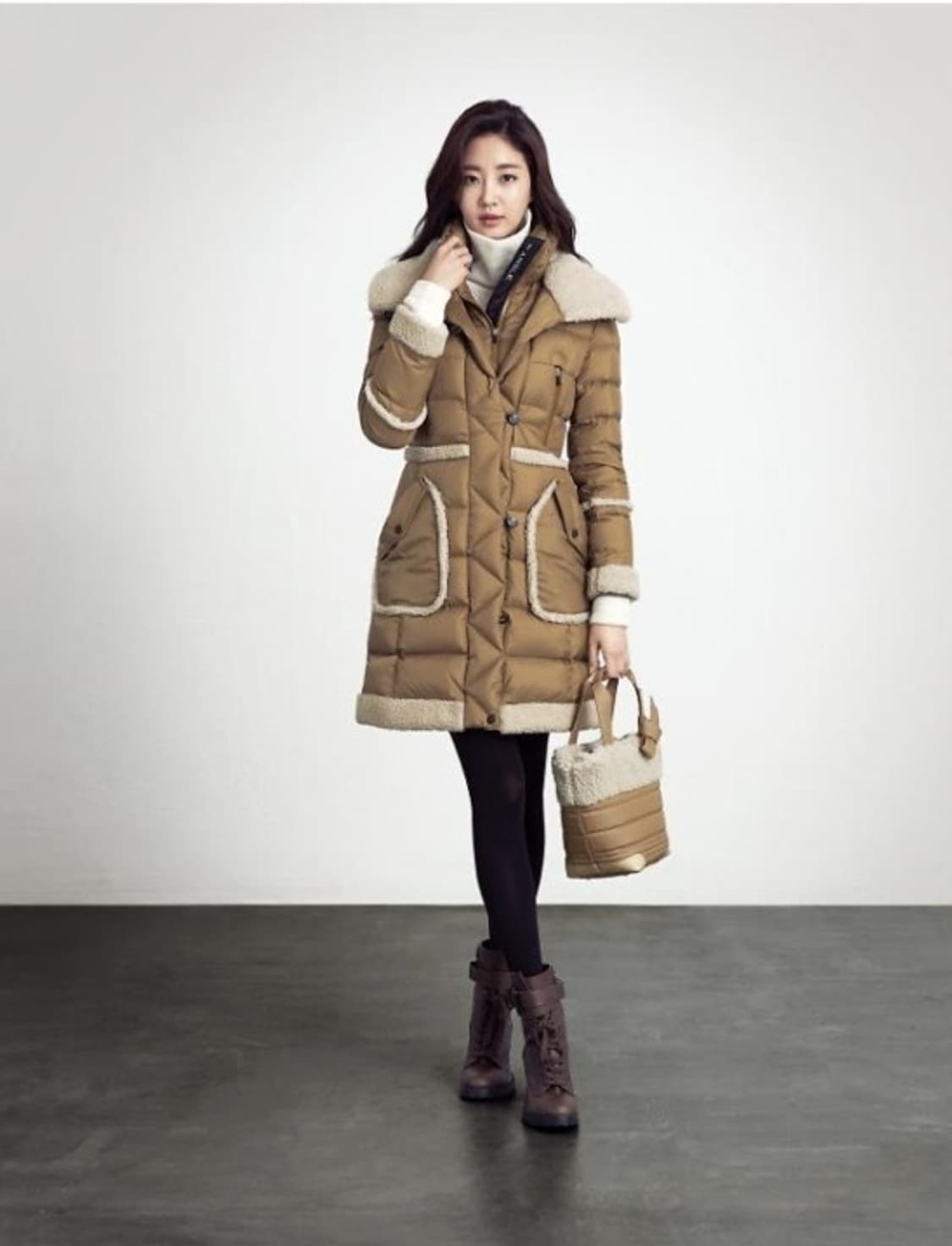 여105 와이드앵글 패딩코트 상품이미지8