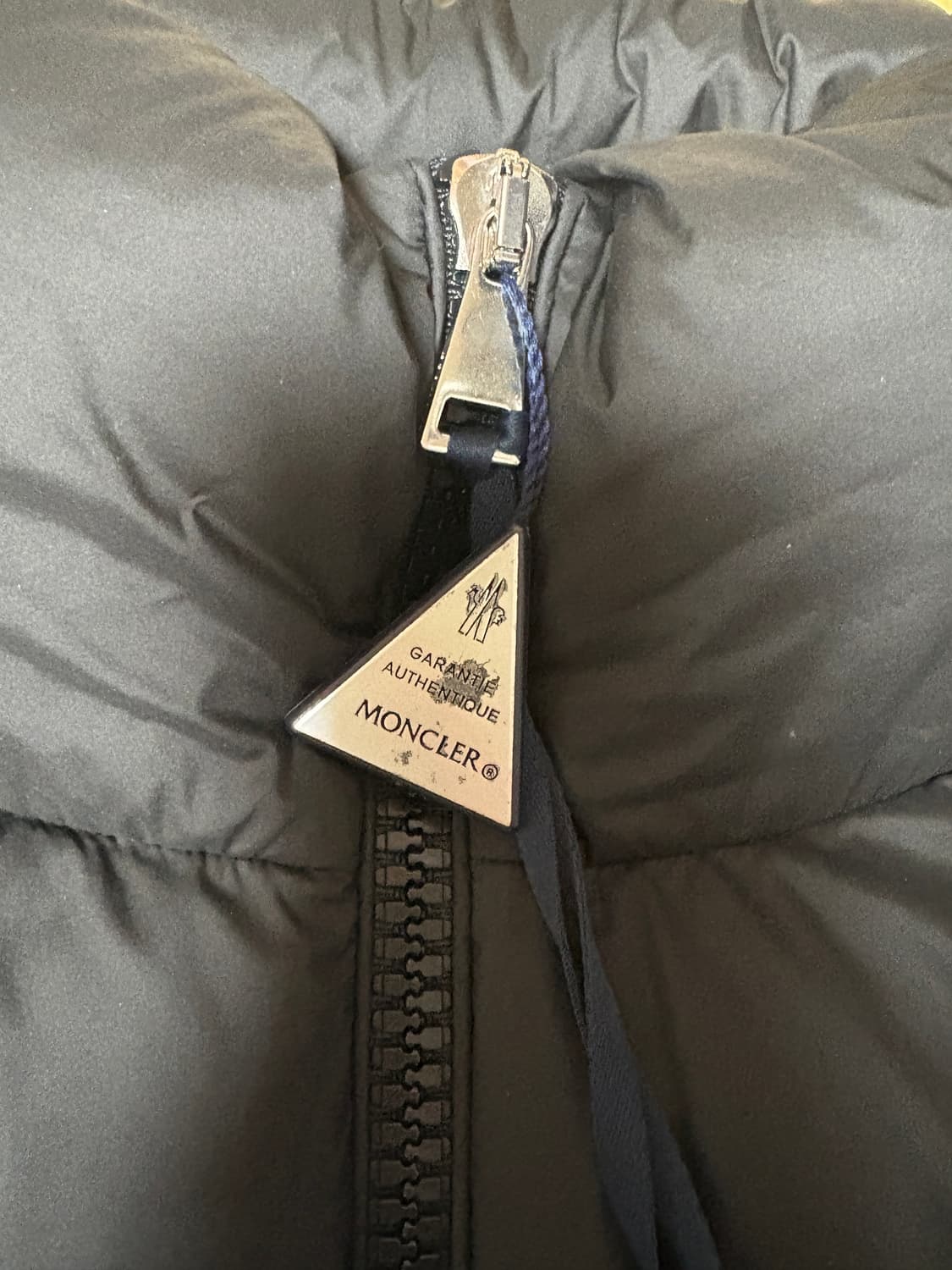 몽클레르 안테르네 쇼트 다운 자켓 블랙 (3사이즈) 상품이미지3