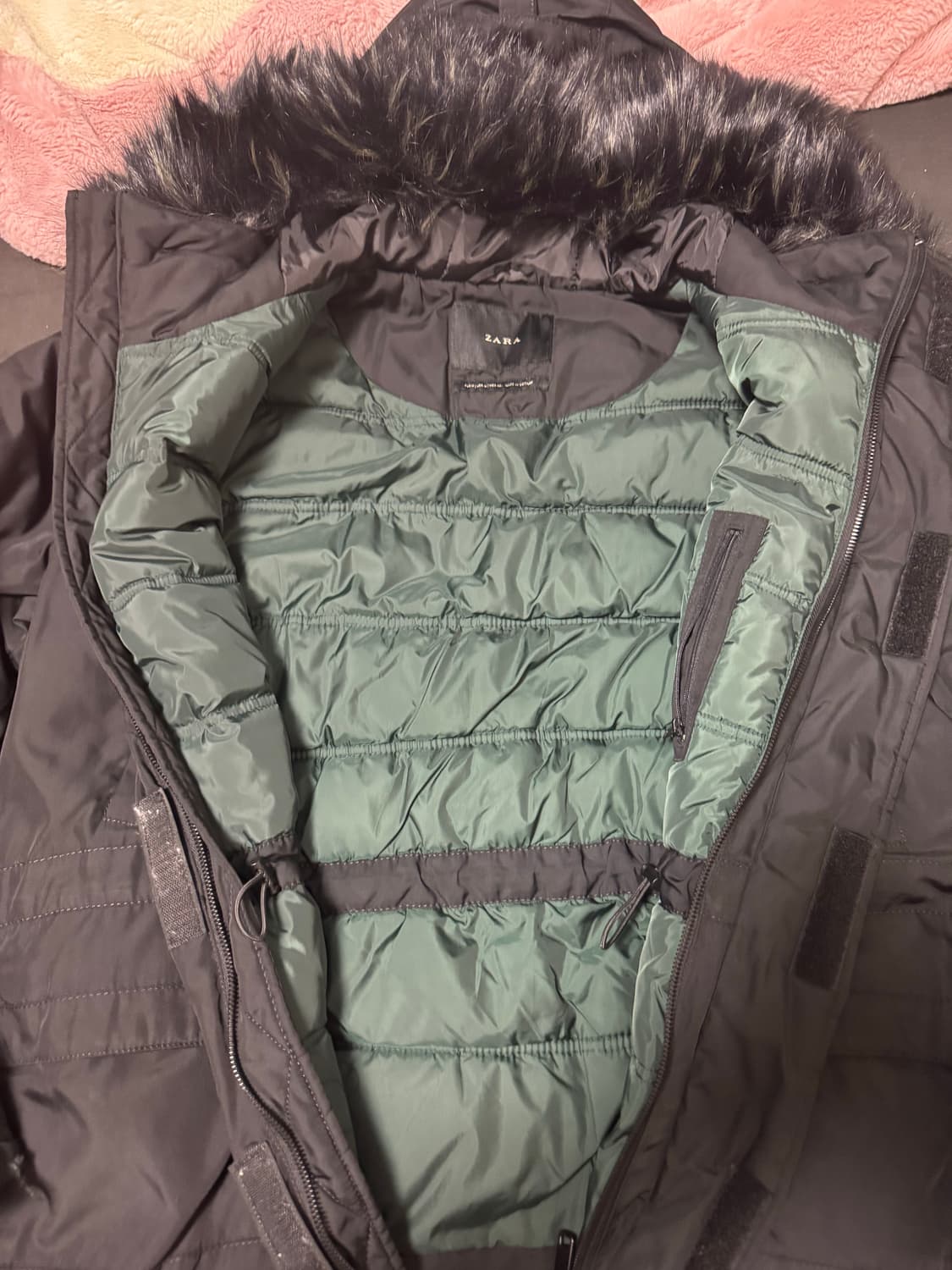 정품중고 자라 n3b 스타일 파카패딩자켓 블랙 M(실사이즈105정도) 상품이미지2