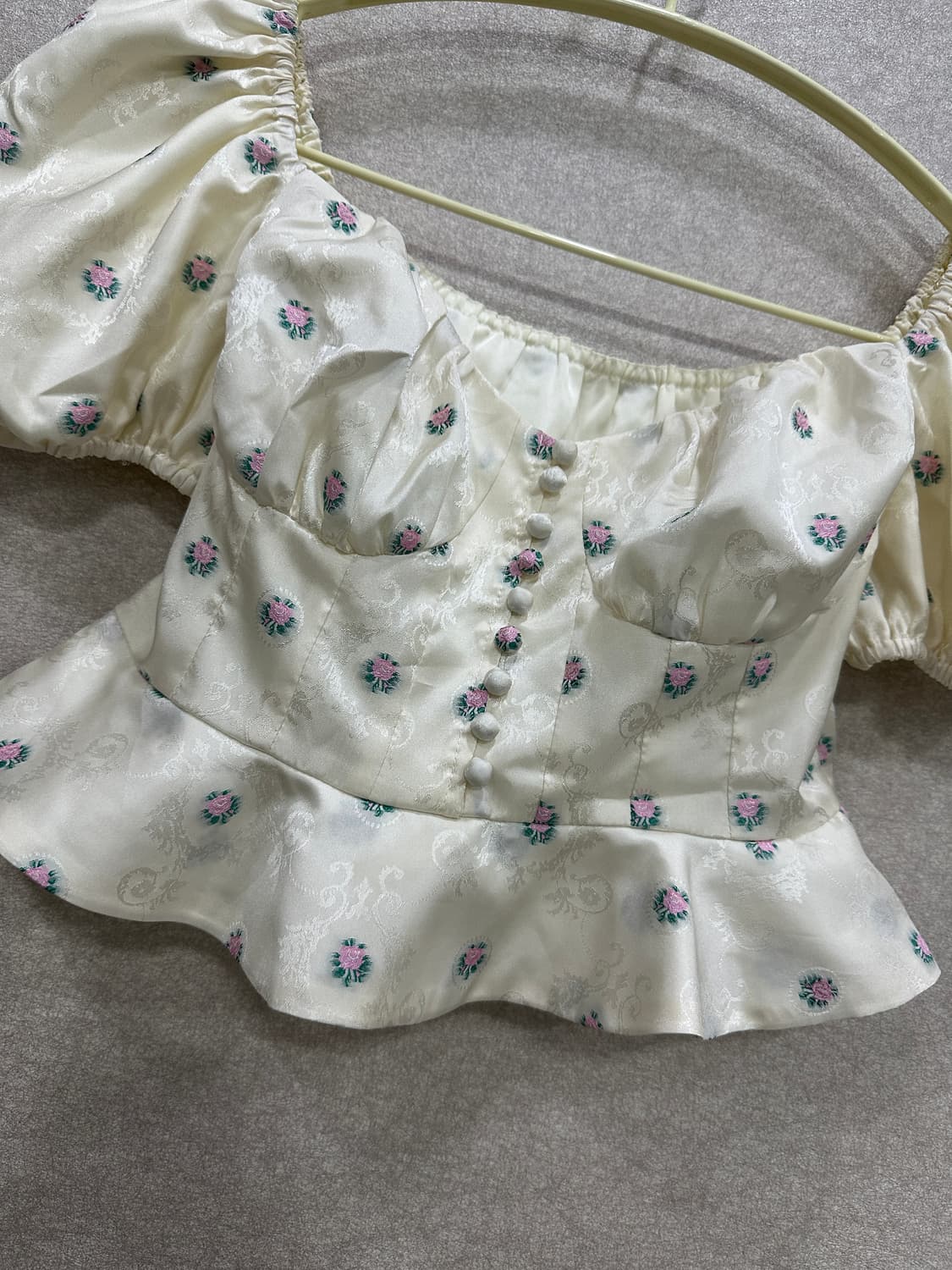 서쿠키 자수 크롭티 상품이미지3