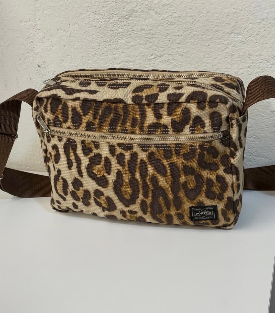 요시다포터 레오파드 크로스백 숄더백 호피 상품이미지4