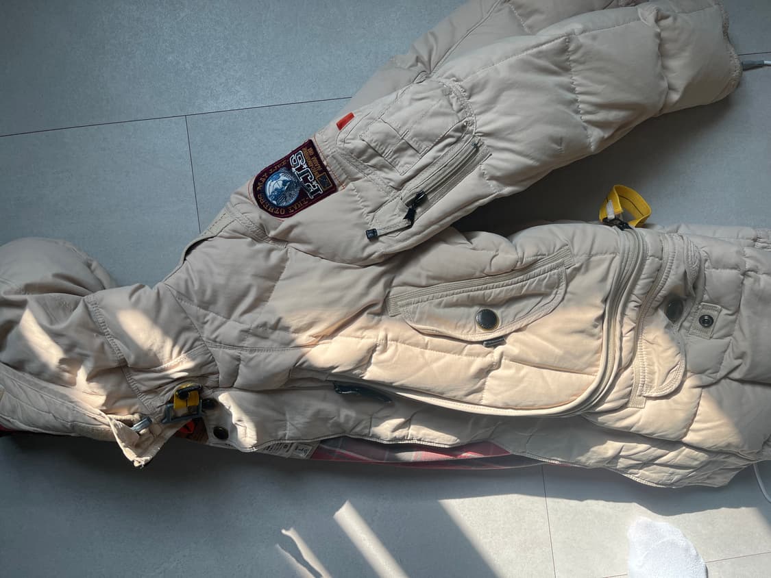 파라점퍼스 일본 한정판 코디악 패딩 판매합니다 상품이미지3