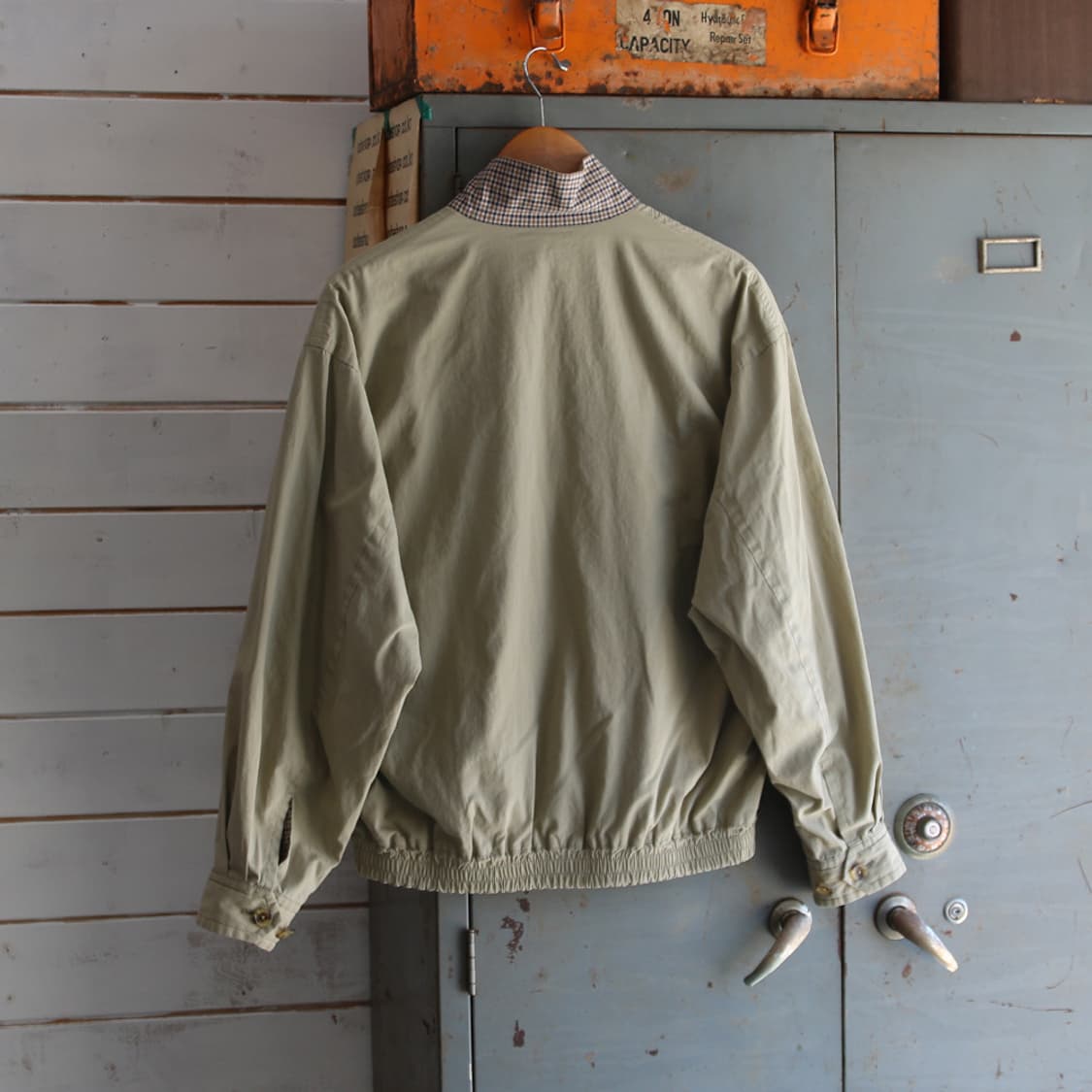 (착용컷) Aquascutum 리버서블 헤링턴 자켓 (남성용 103) 상품이미지2