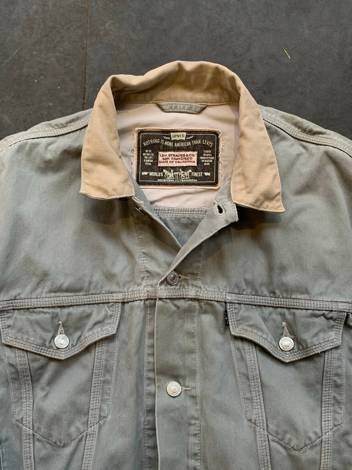 90s 유럽제 리바이스 71168 코튼 트윌 트러커 자켓 상품이미지3