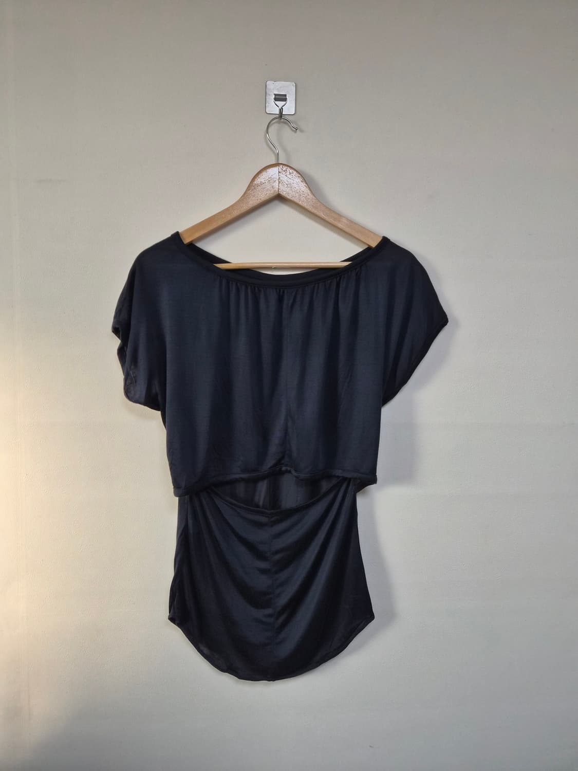 마크제이콥스 절개 티셔츠 XS사이즈 - T54 상품이미지1