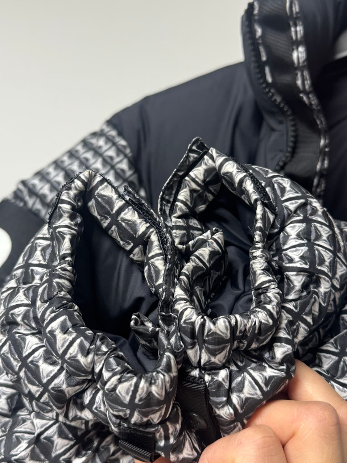 슈프림 x 노스페이스 스터드 눕시 상품이미지2