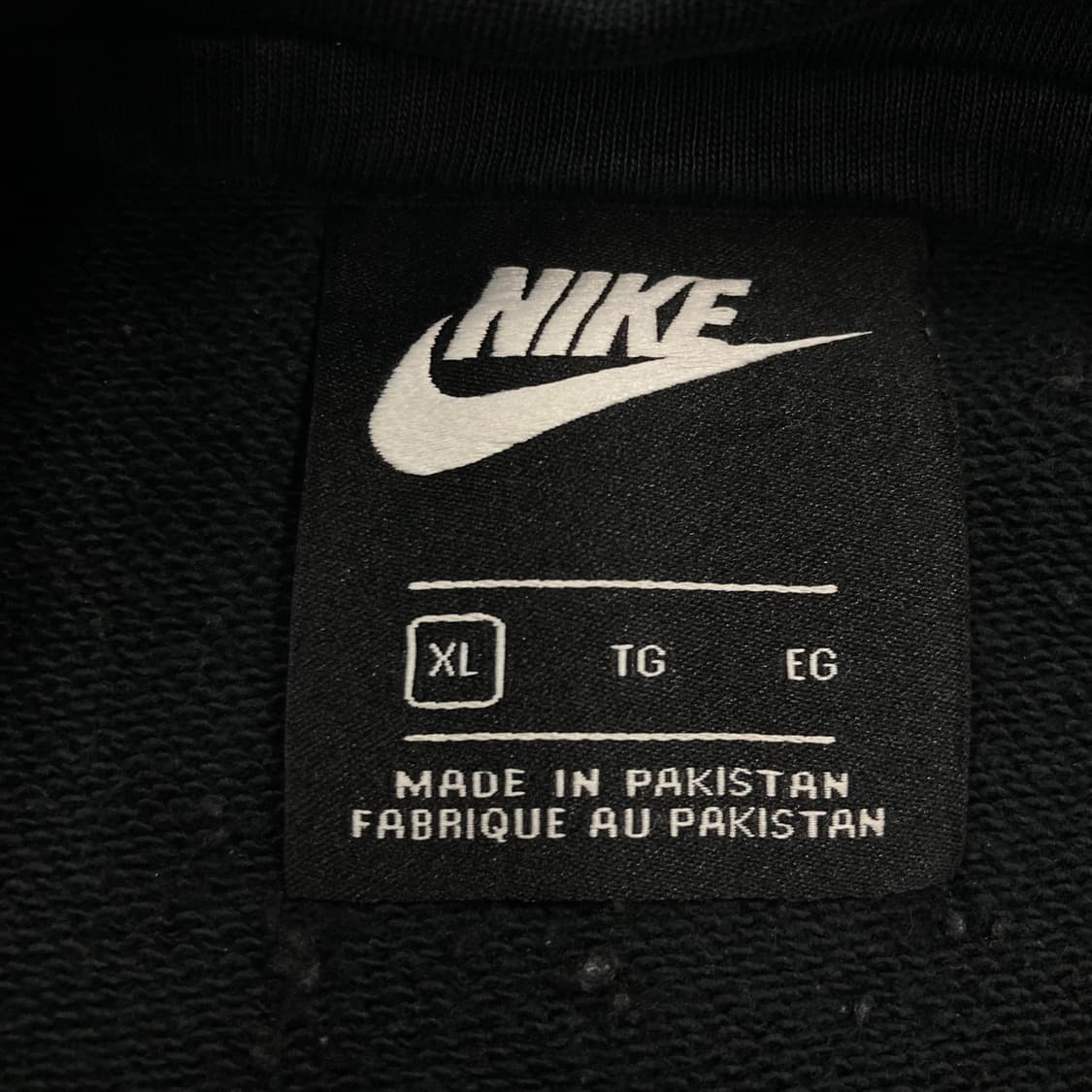 나이키 블랙 컬러 박스 로고 후드티 상품이미지3