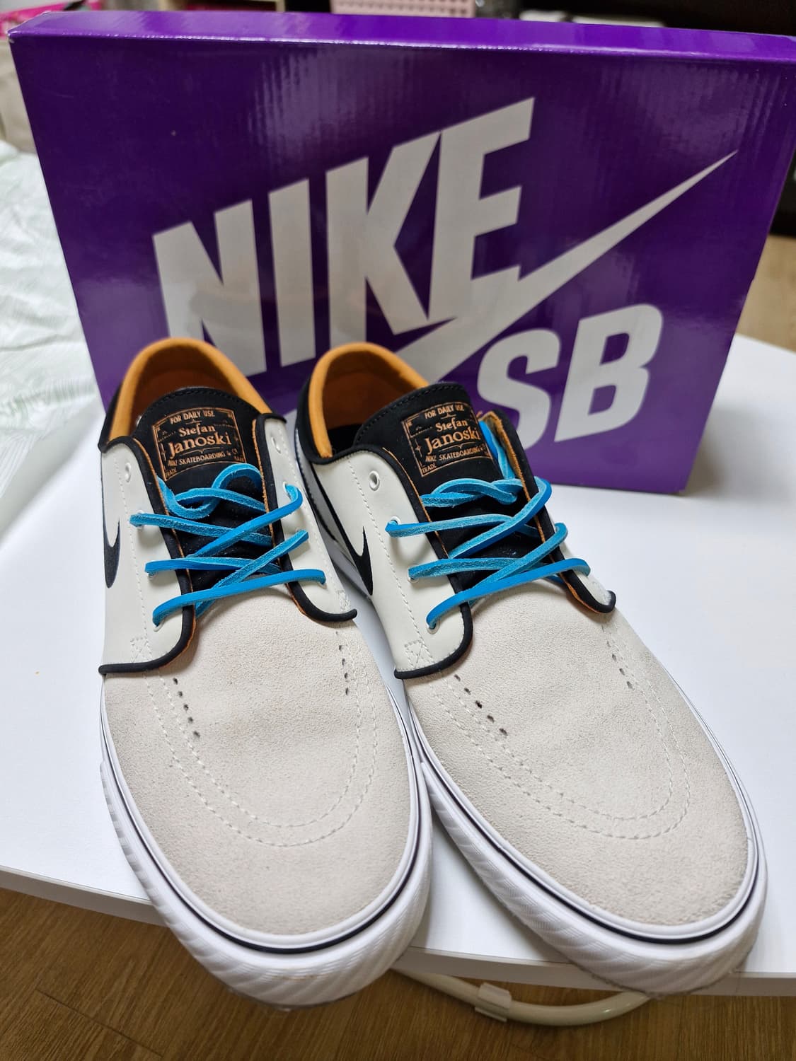 나이키 SB 스테판 야노스키 슬립온 화이트 275 상품이미지1