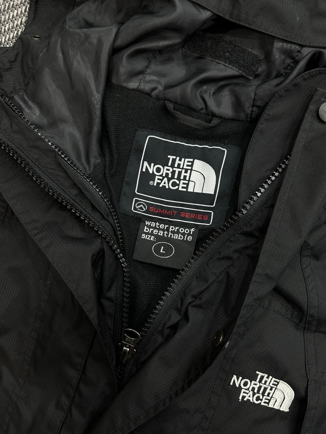 노스페이스 고어텍스 바람막이 블랙 상품이미지3