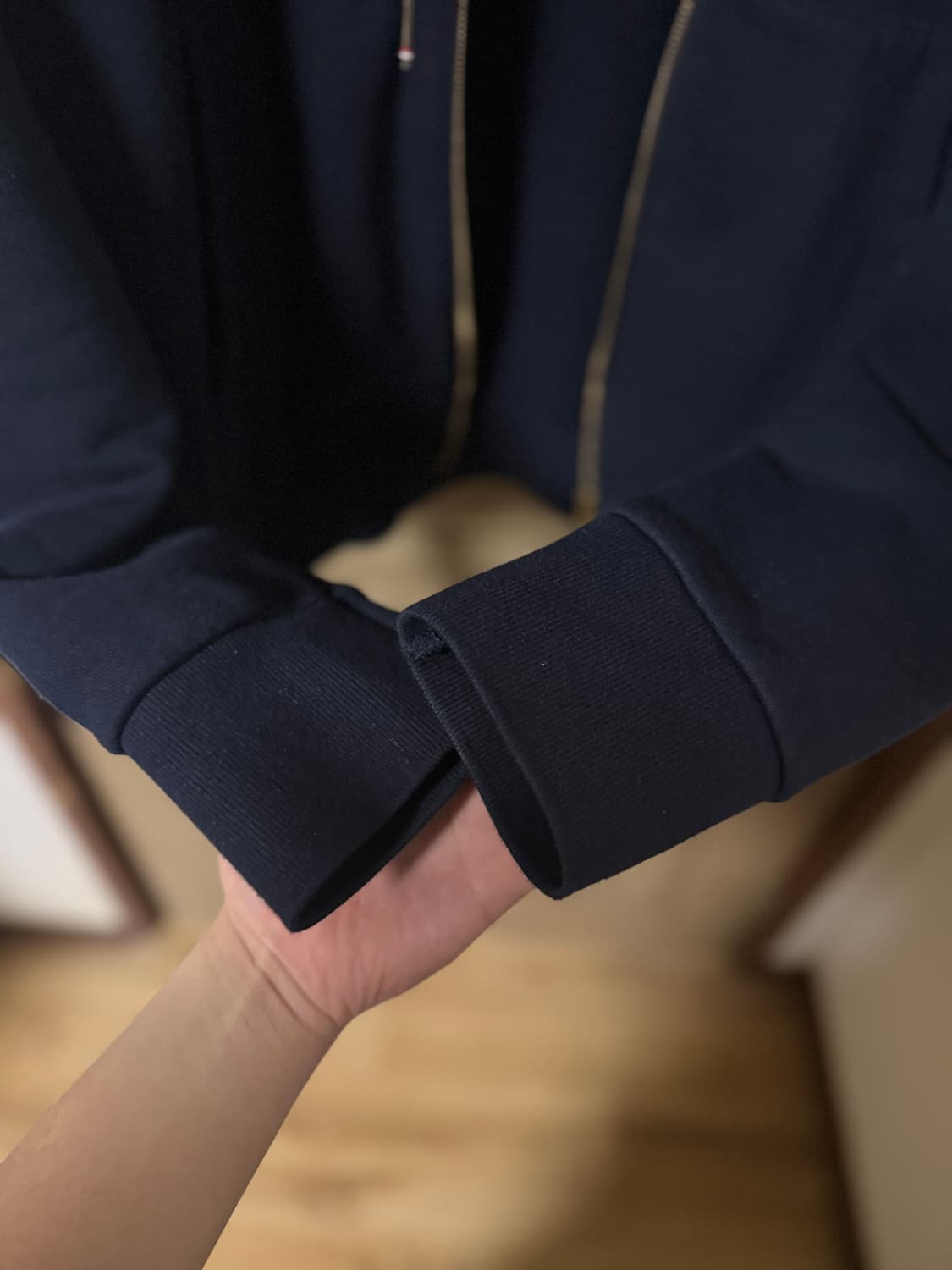 톰브라운 사선완장 후드집업 네이비 상품이미지8