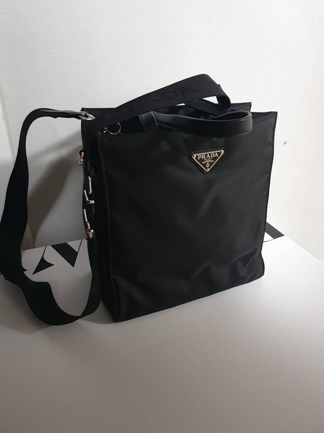 프라다 PRADA 리나일론 토트 & 크로스백 상품이미지1