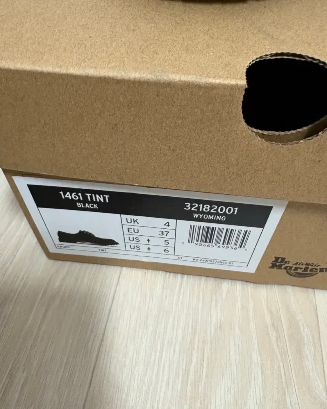 닥터마틴 x 디스이즈네버댓 1461 왁스드 풀 그레인 블랙 230 상품이미지4