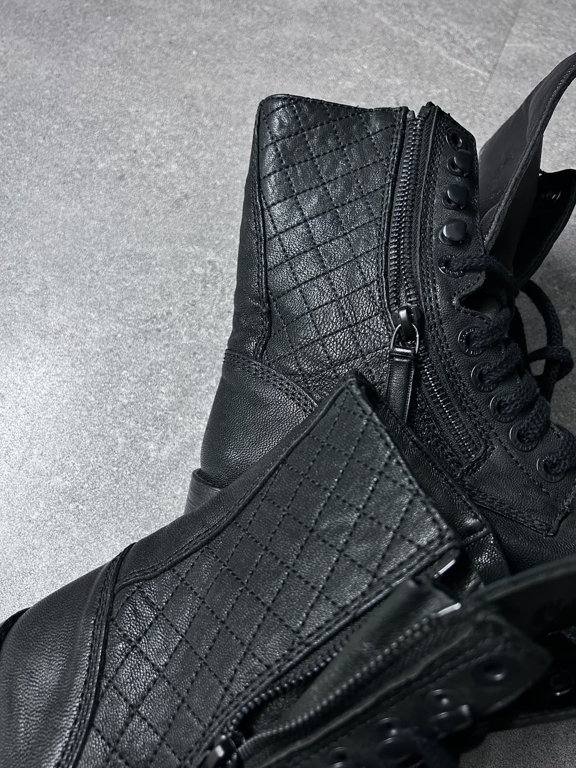 샤넬 2014 칼 라거펠트 퀼팅 컴뱃부츠 상품이미지5