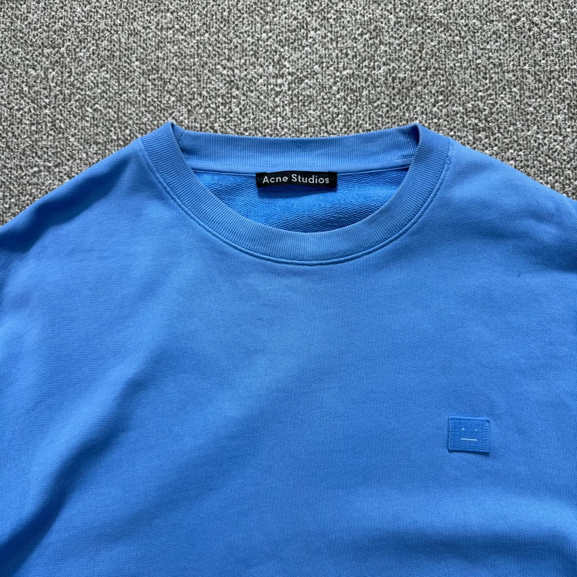 아크네스튜디오 맨투맨 상품이미지2