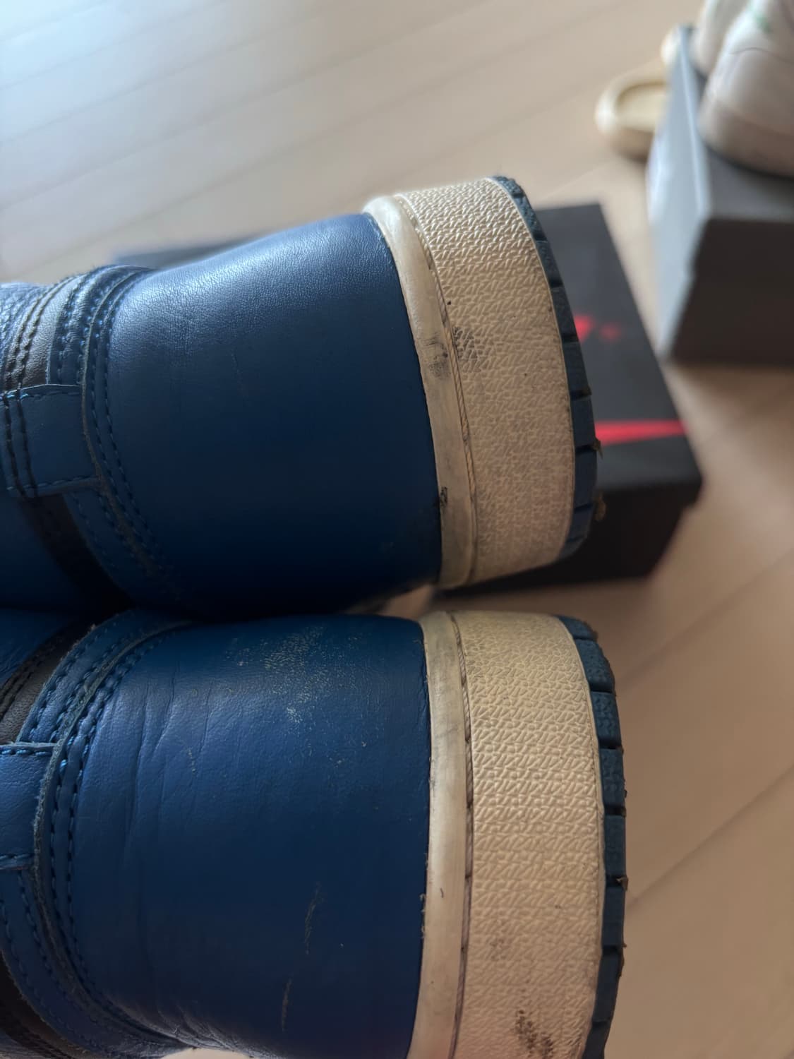 나이키 에어 조던 1 로얄 블루 하이 280 상품이미지3